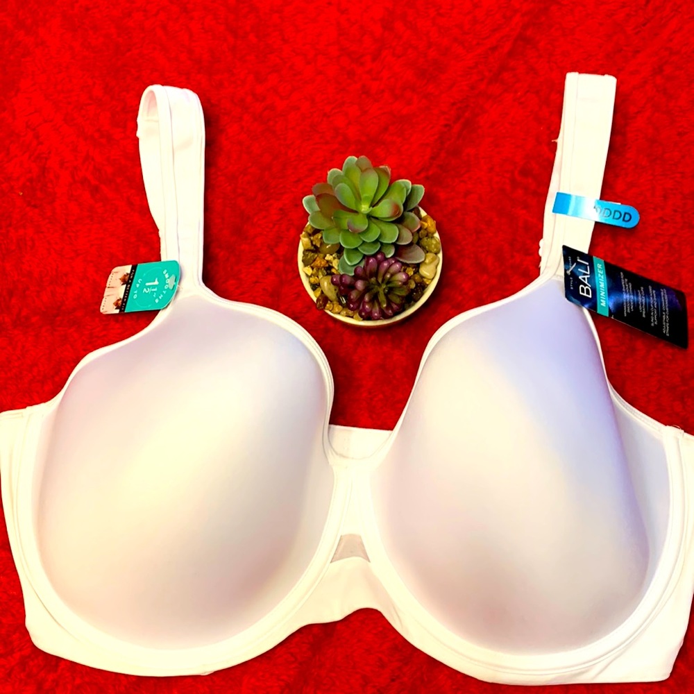 NWT BALI MINIMIZER WHITE BRA 40DDD
